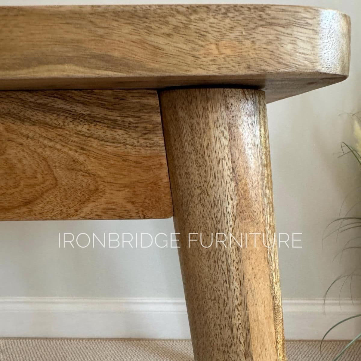 80cm Square Mango dining table with cone shaped legs close up of top thickness and leg
