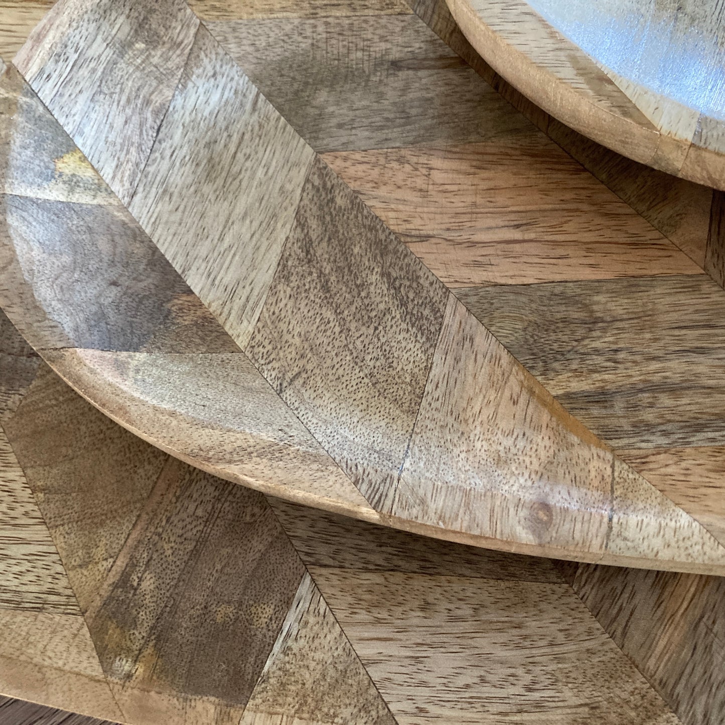 Carved heart shaped Mango wood dish. Parquet design. 3 sizes