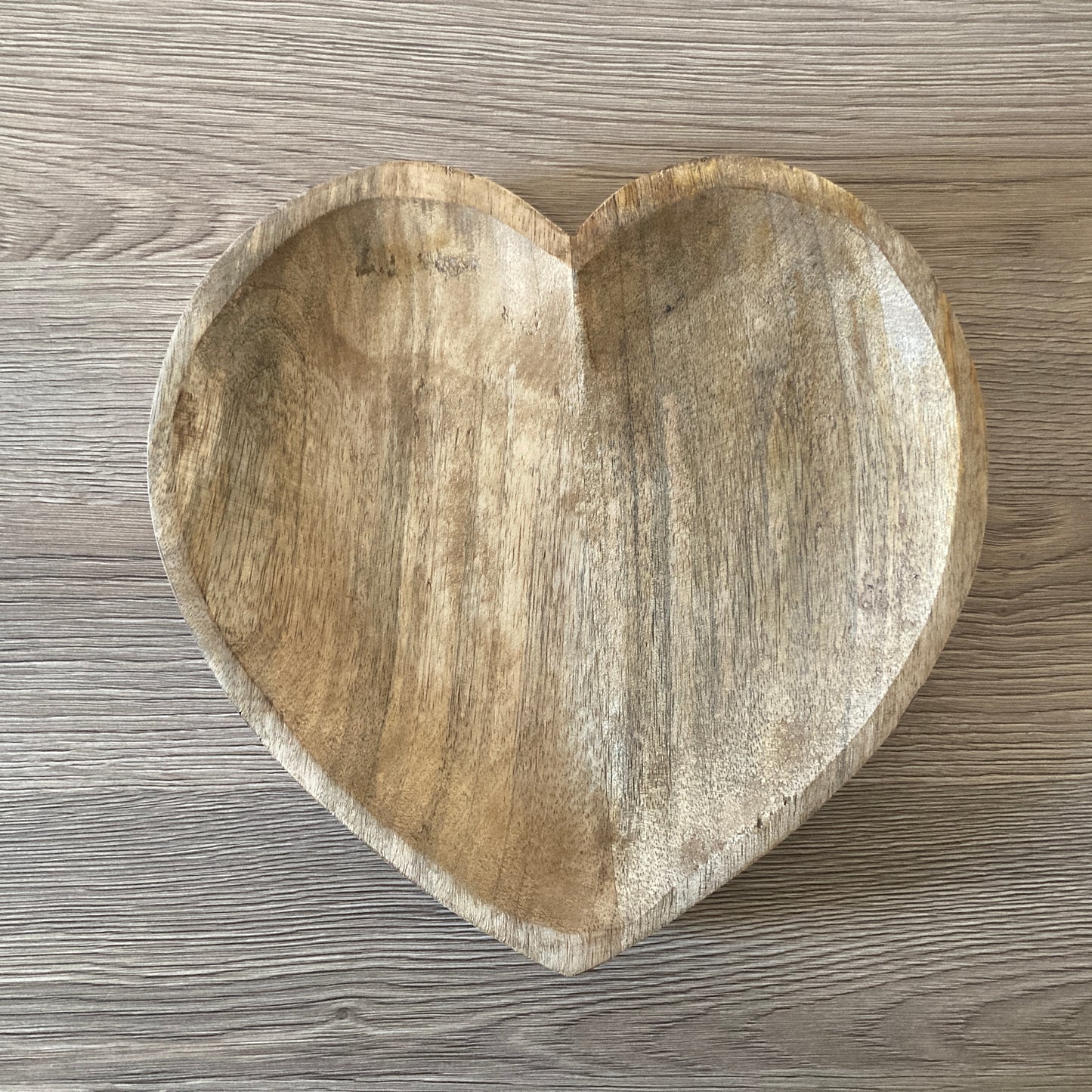 Hand carved solid Mango wood wooden heart dish / bowl (single).