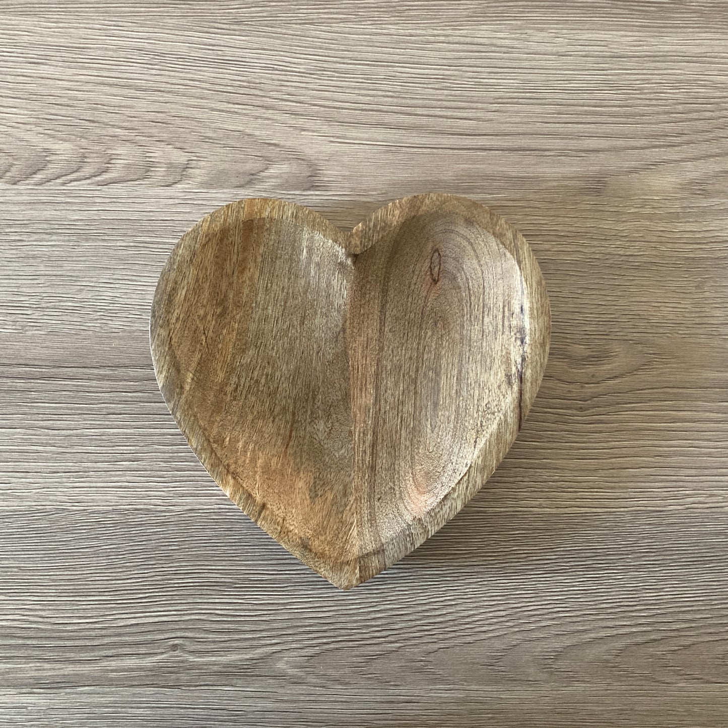 Hand carved solid Mango wood wooden heart dish / bowl (small single).