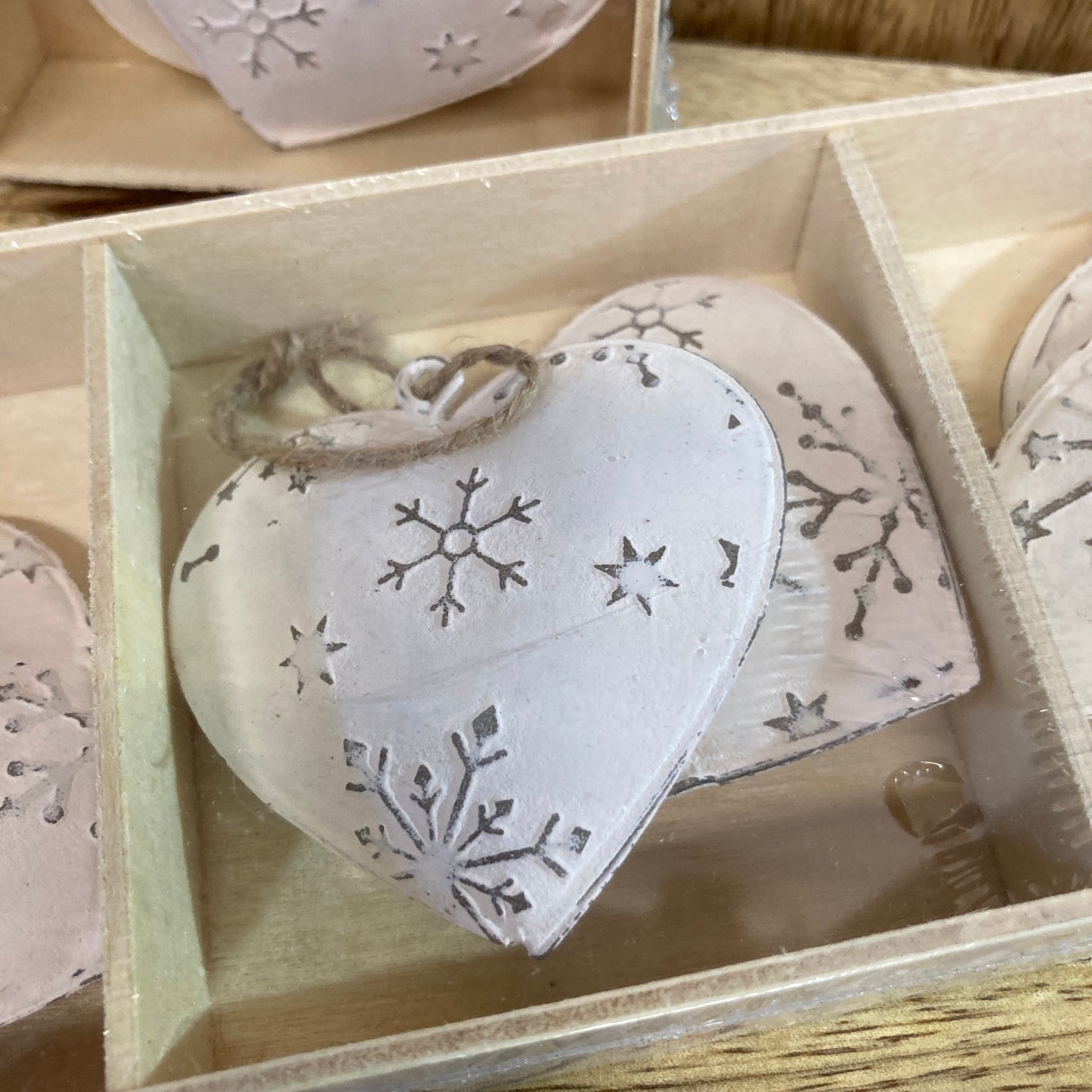 Hanging snowflake hearts.
