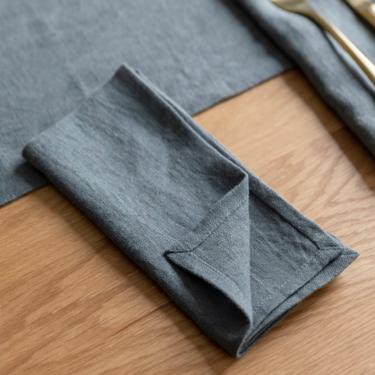 Quality grey linen napkins - set of 4