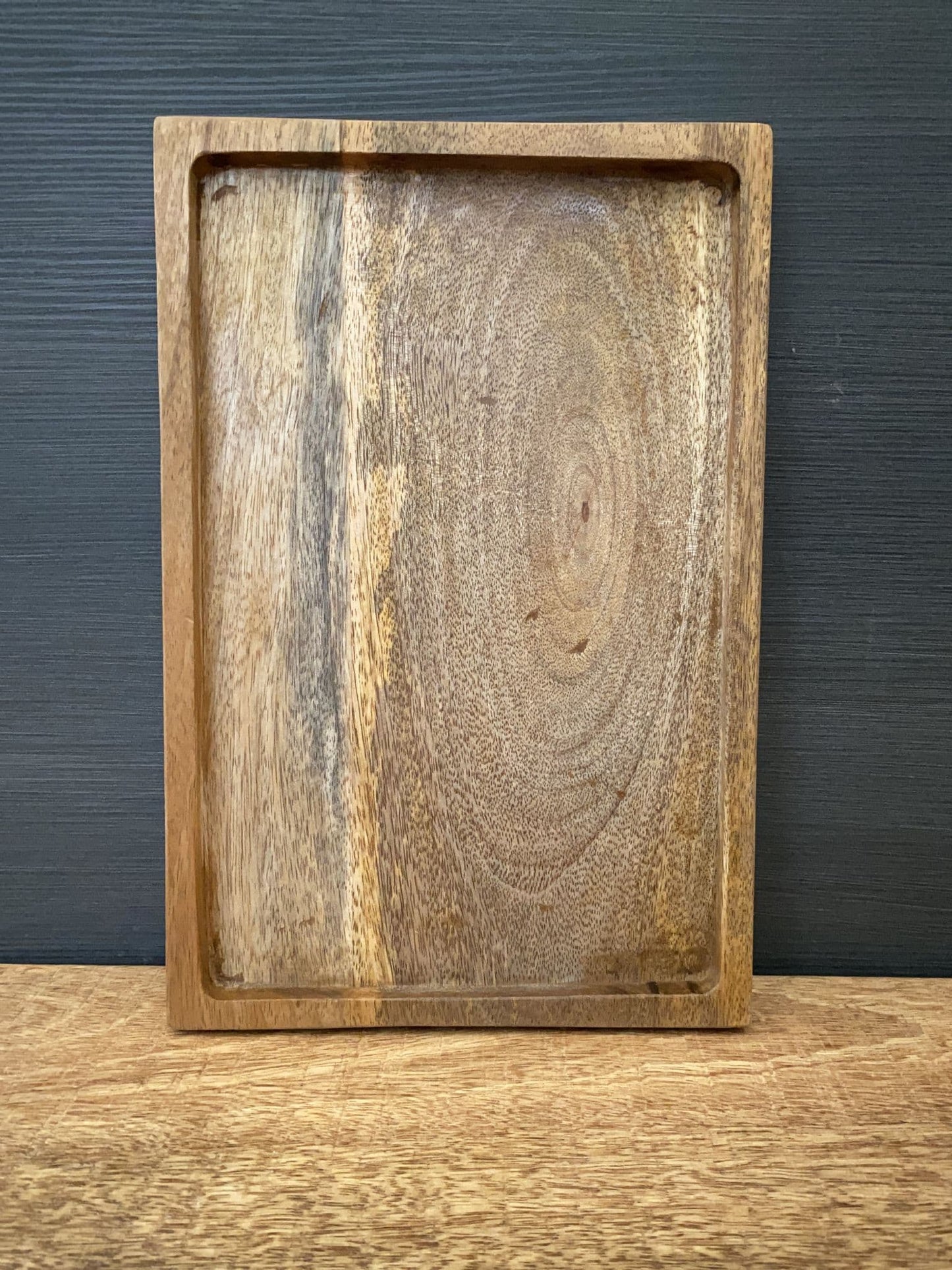 Mango wood mini tray with no handles