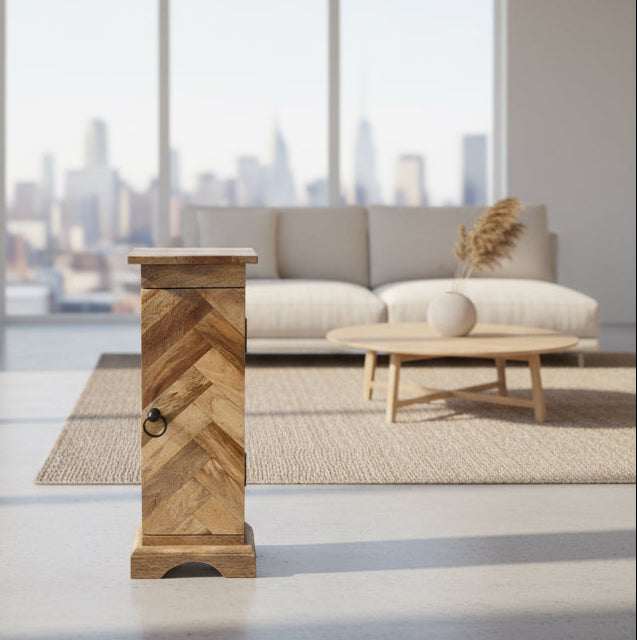 MANT-521 Parquet slim cabinet with 1 door in Mango wood close up
