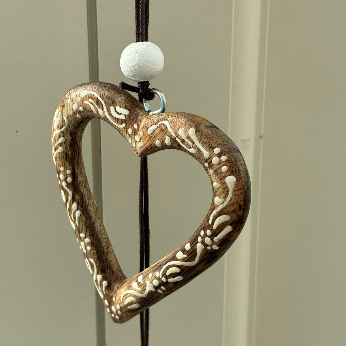 Solid Mango wood heart garlands. 2 Designs