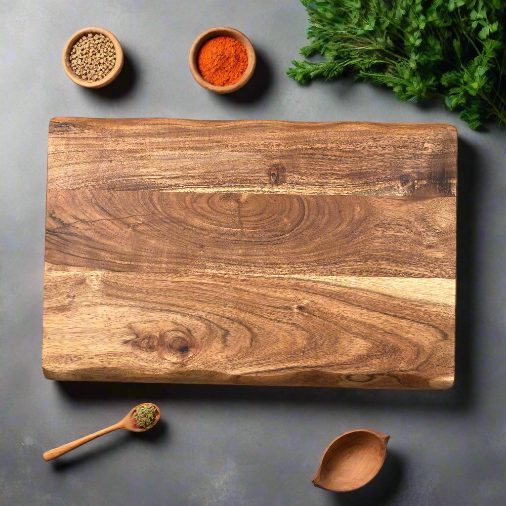 Chunky Acacia wood board with cut out grooves for easy handling 45 x 30cm