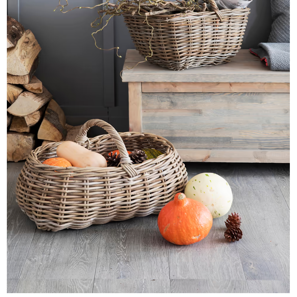 Basket with autumn veg.