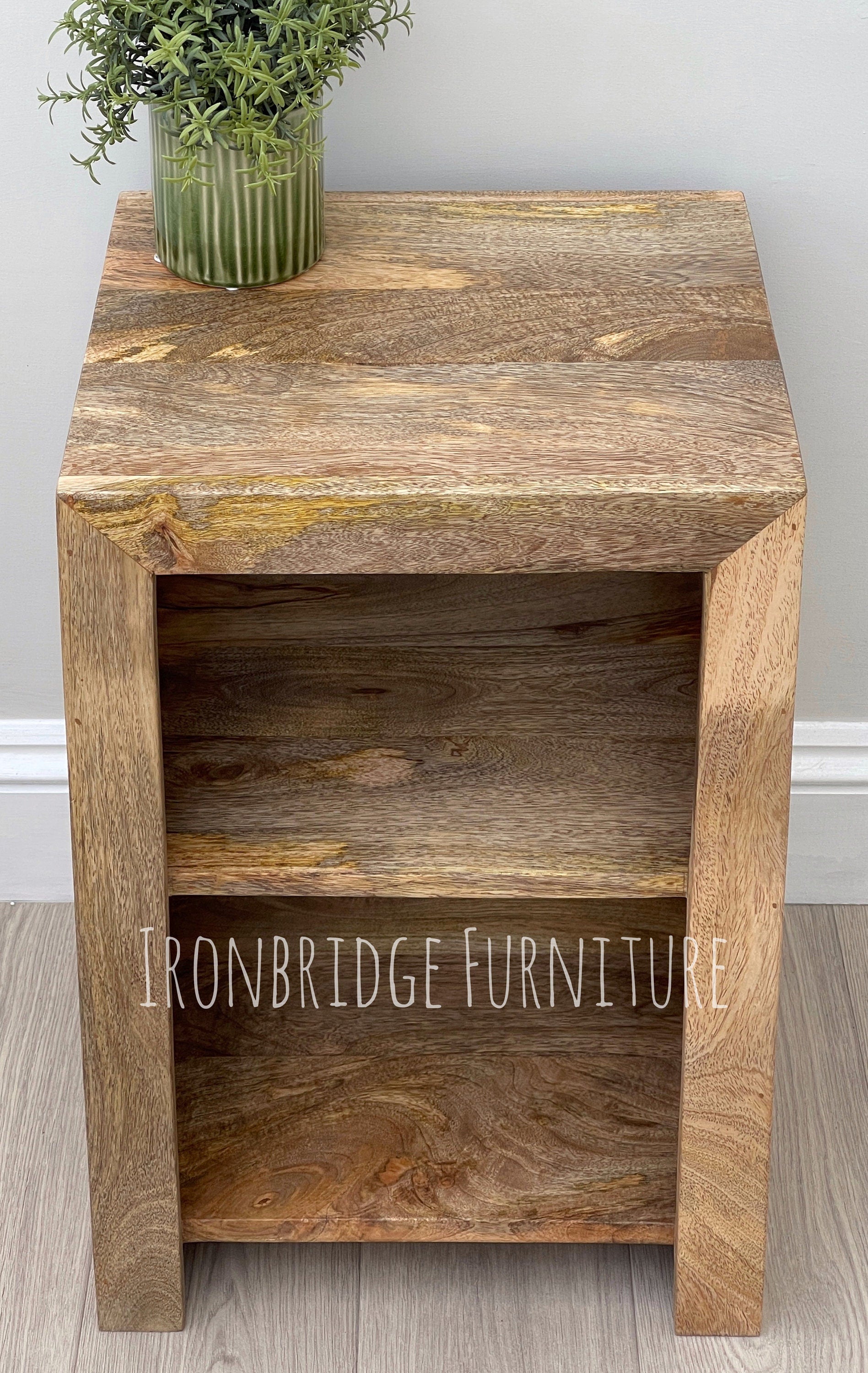 MANT-101 Cube style side table - Mango wood from the front