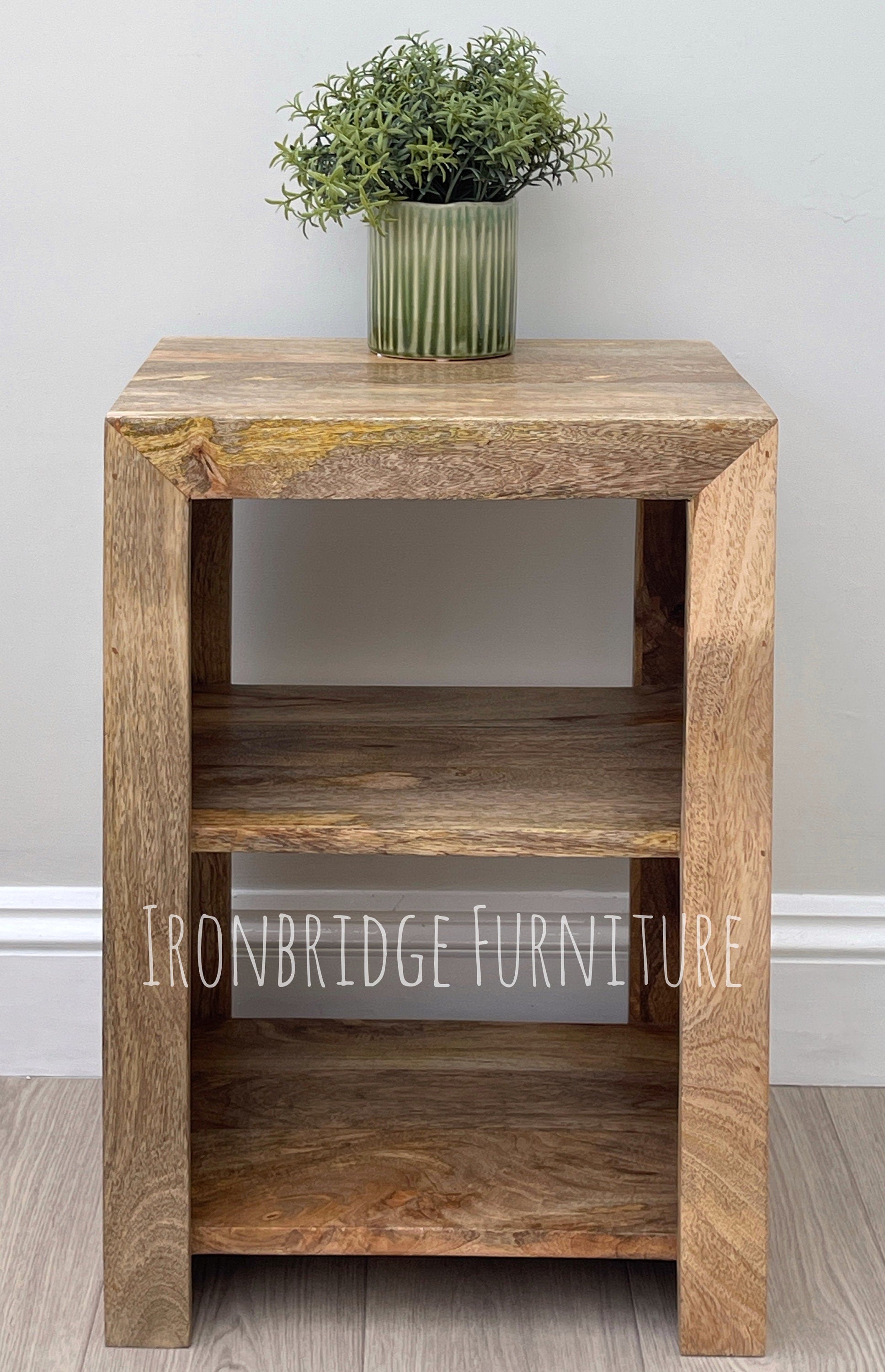 MANT-101 Cube style side table - Mango wood