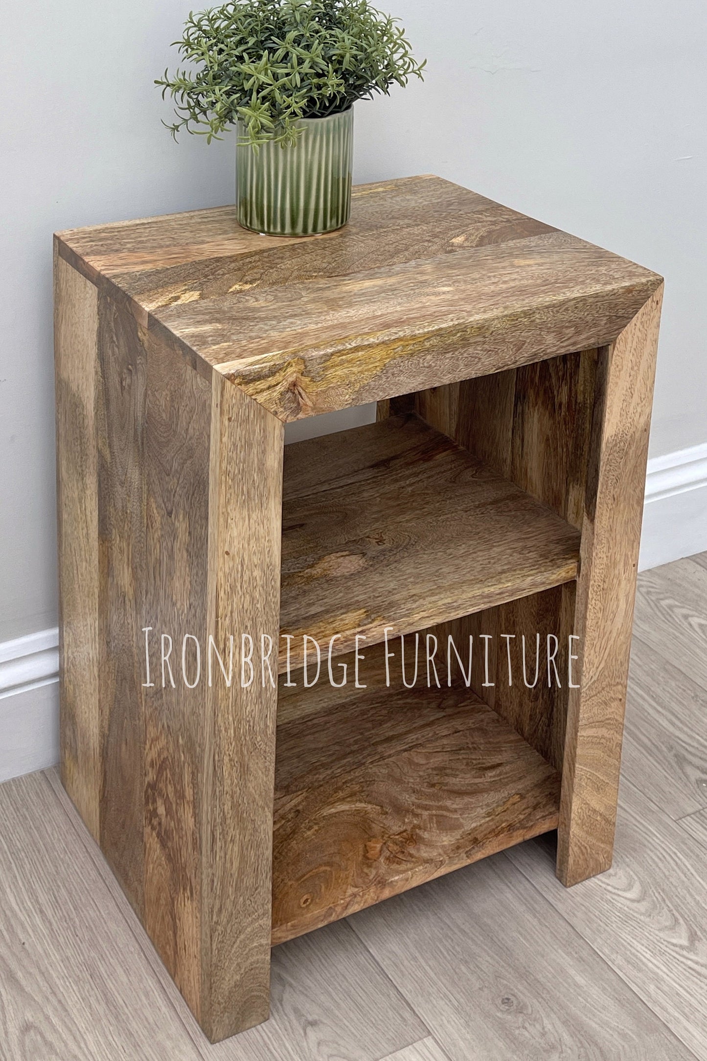 MANT-101 Cube style side table - Mango wood from an angle
