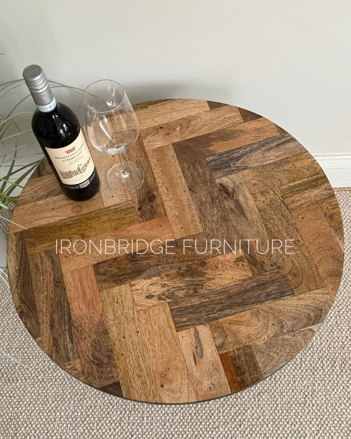 MANT-404/5 Coffee table with parquet top 60 or 80cm round with black metal legs from the top