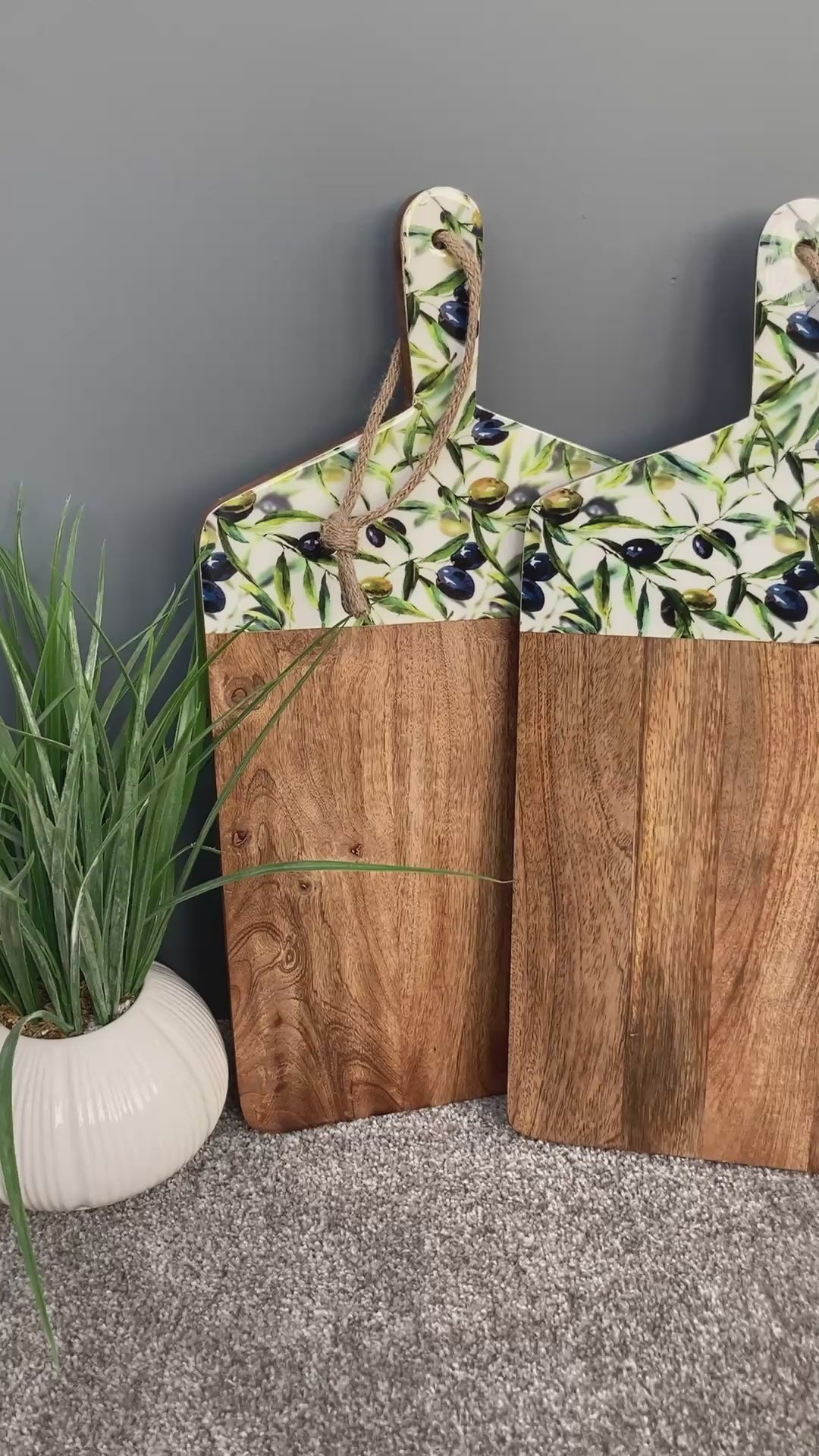 Video of Olive grove design enamelled Mango wood food serving paddle board 