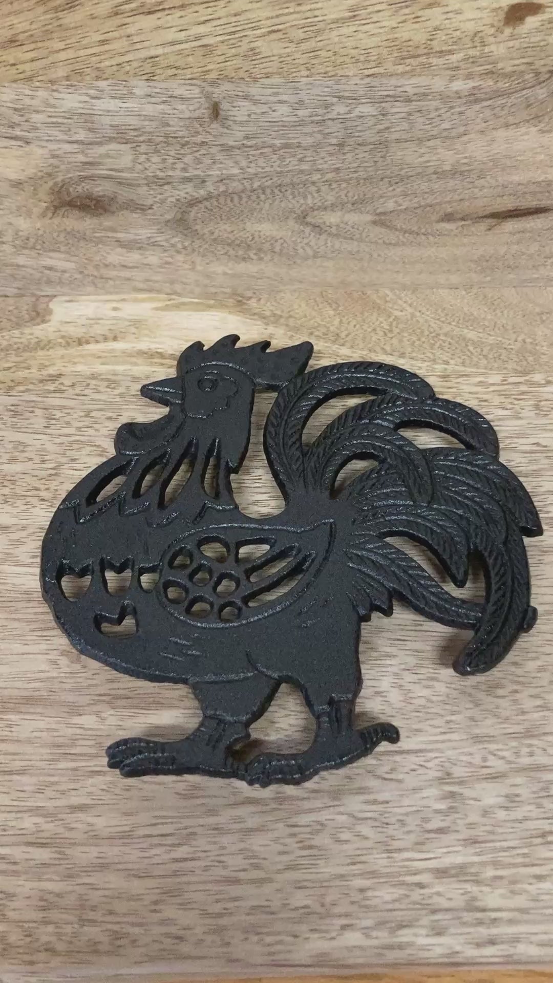 Black painted cast iron ROOSTER design trivet / hotplate - video