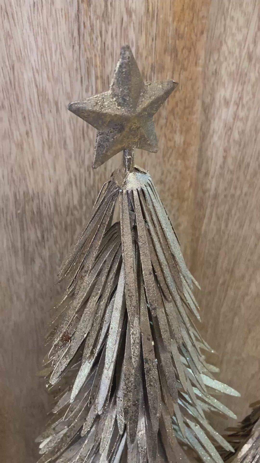 Ornamental christmas tree - video